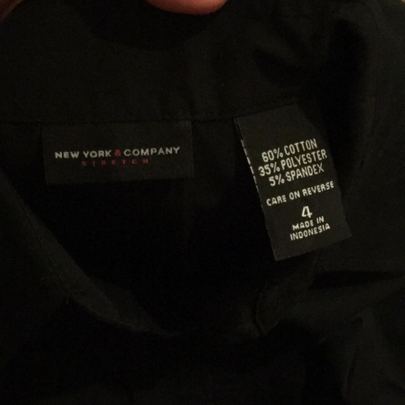 NY&Co button down - Picture 4 of 6